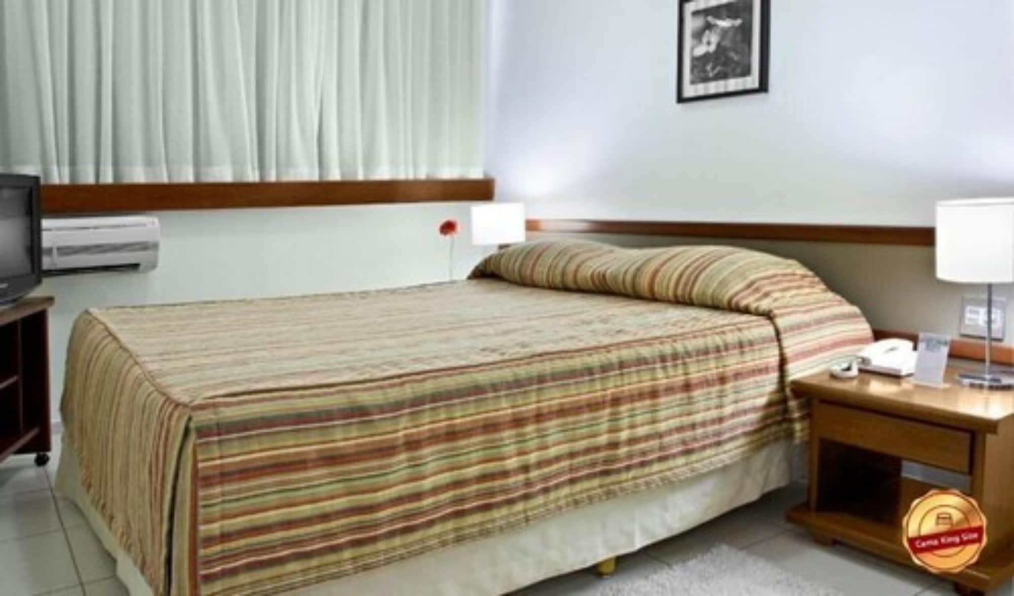 Hotel Flat Bassano Vaccarini Ribeirão Preto Eksteriør bilde